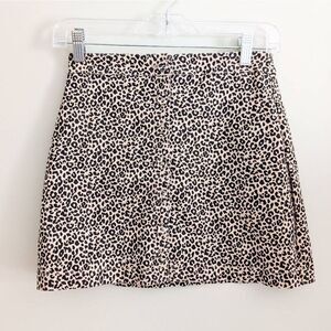 Forever 21 Button Front Leopard Print Mini Skirt